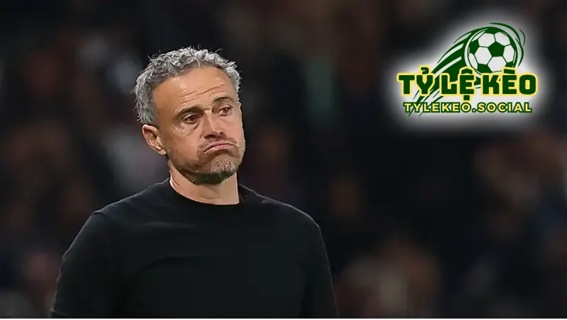 HLV Enrique cần gác lại nỗi thất vọng để tập trung cho mục tiêu Champions League